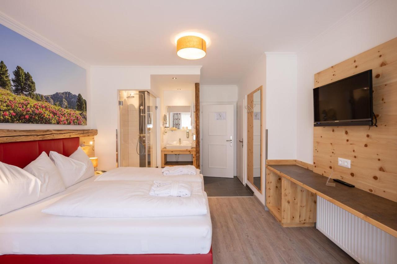 Genusshotel Almrausch Бад Кляйнкирххайм Экстерьер фото