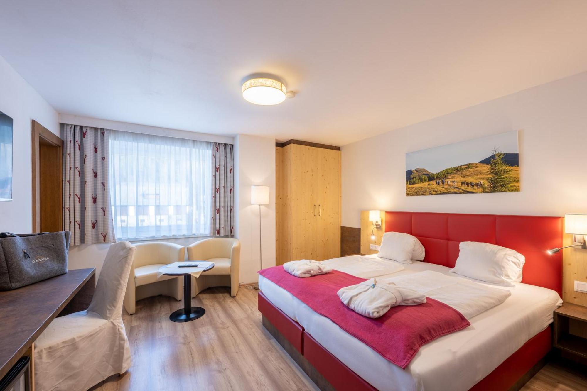 Genusshotel Almrausch Бад Кляйнкирххайм Экстерьер фото