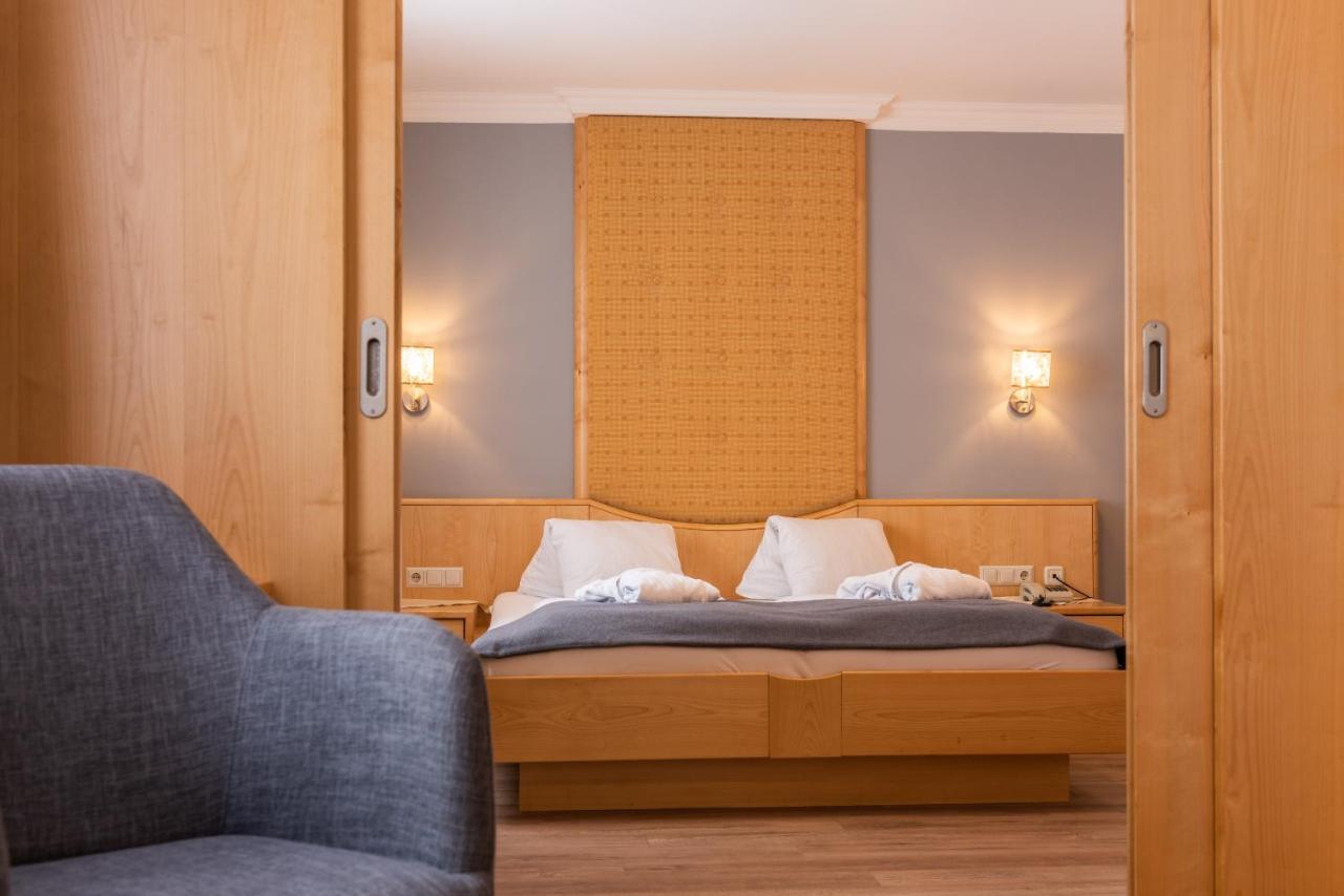 Genusshotel Almrausch Бад Кляйнкирххайм Экстерьер фото