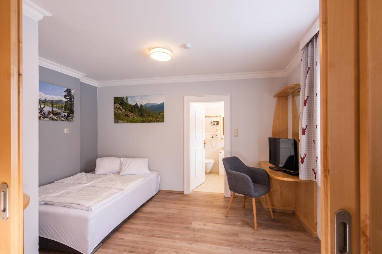 Genusshotel Almrausch Бад Кляйнкирххайм Экстерьер фото
